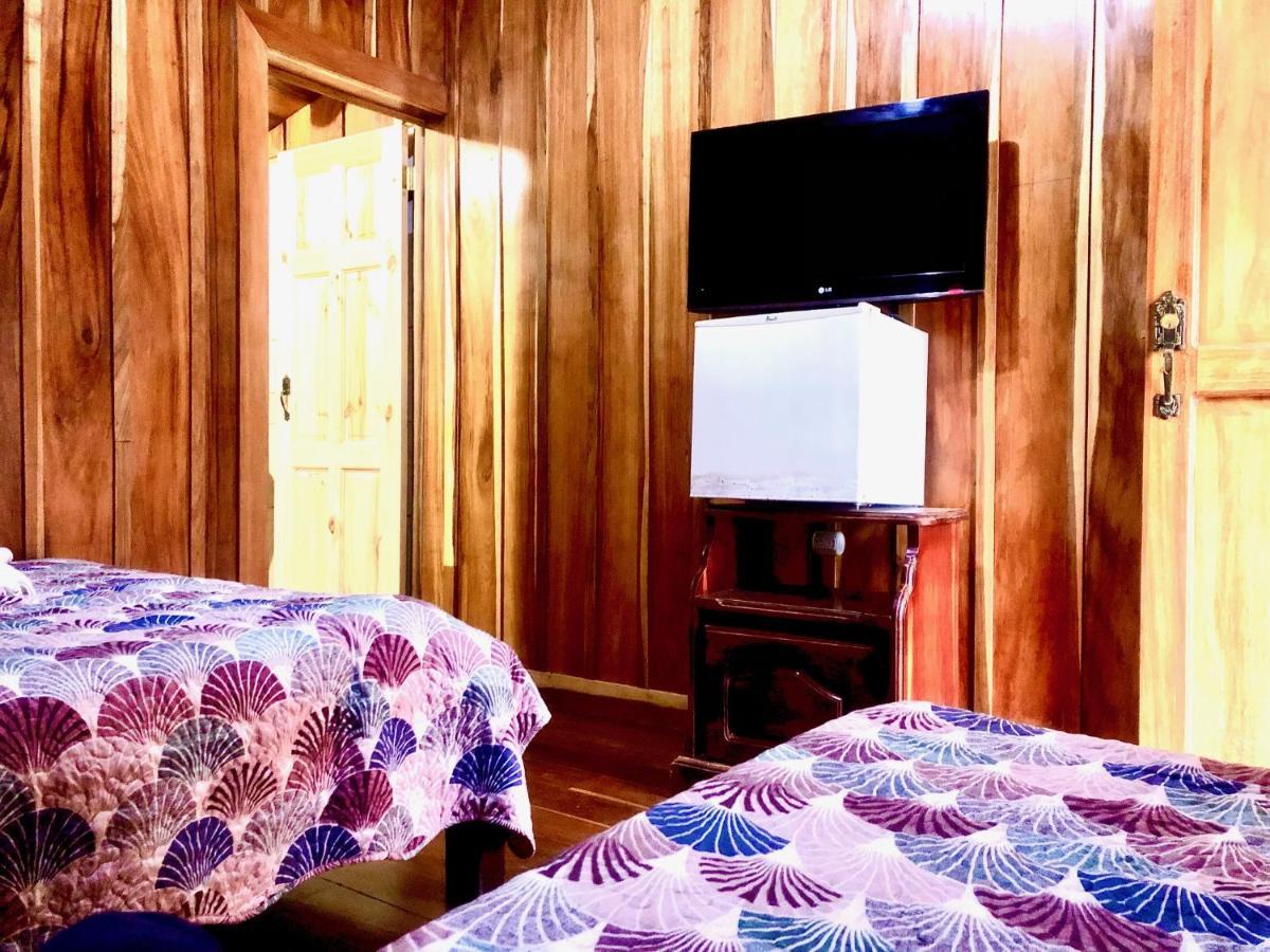 Cabinas Monteverde Paraiso Eksteriør bilde