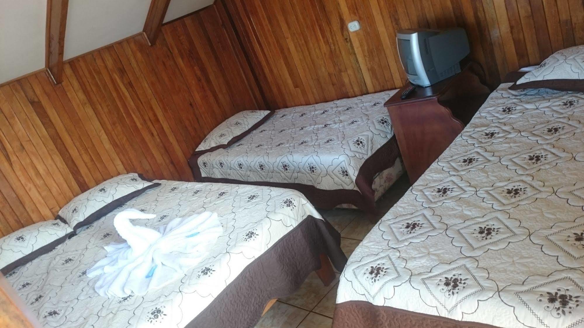 Cabinas Monteverde Paraiso Eksteriør bilde